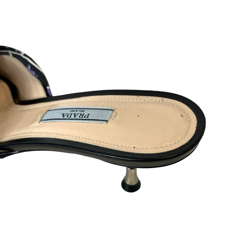 Prada "St. Poppy" Heels - Size 39.5