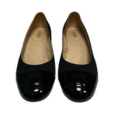 Chanel "CC Logo Grossgrain Trim Pumps" - Size 40