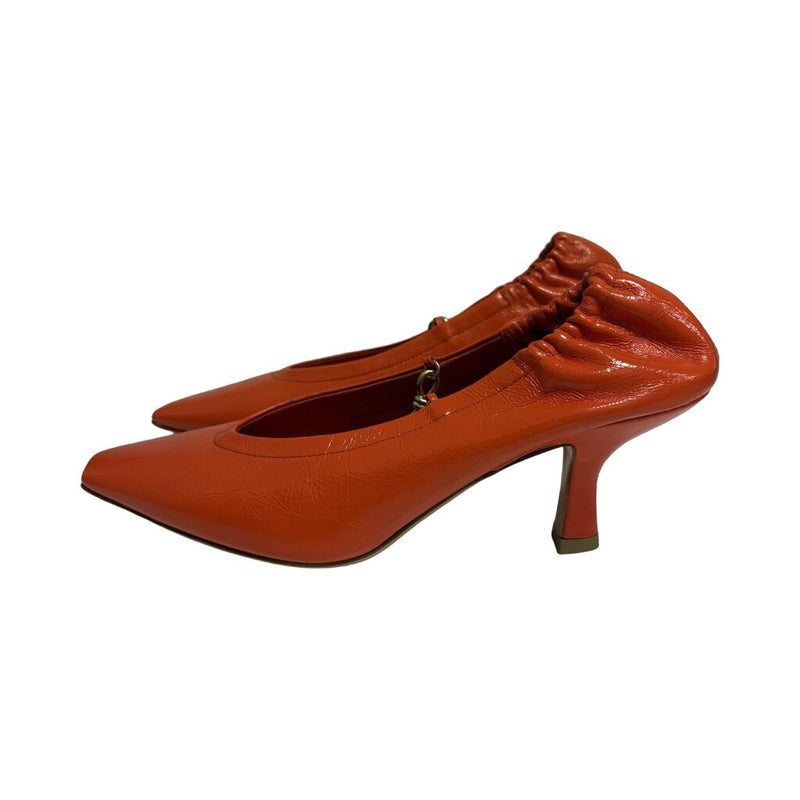 Bottega Veneta "Melbourne Chain Strap Pump" - Size 37.5