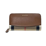 Burberry "House Check Derby Elmore Wallet"