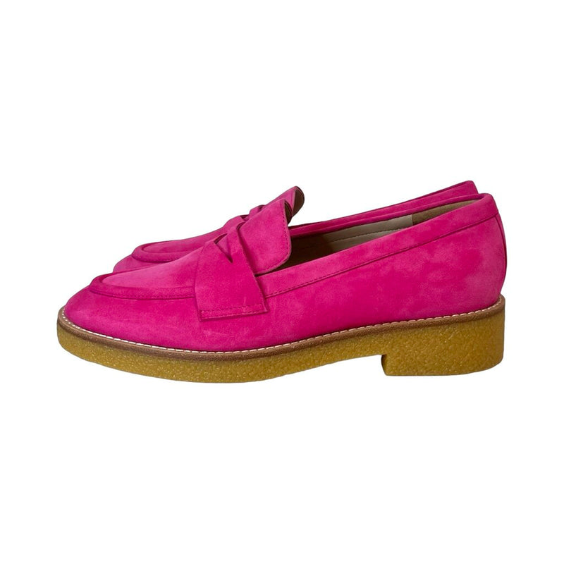 Stuart Weitzman "Kingston Loafer" - Size 9.5