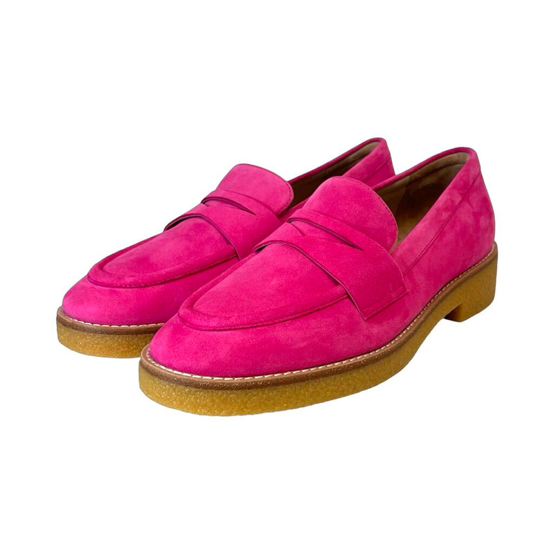 Stuart Weitzman "Kingston Loafer" - Size 9.5