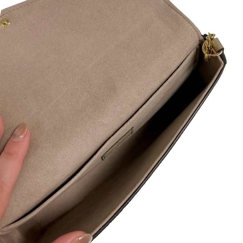 Louis Vuitton "Pochette Félicie" Bag