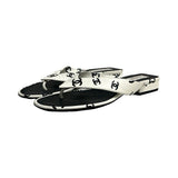 Chanel "CC Thong Sandals" - Size 39