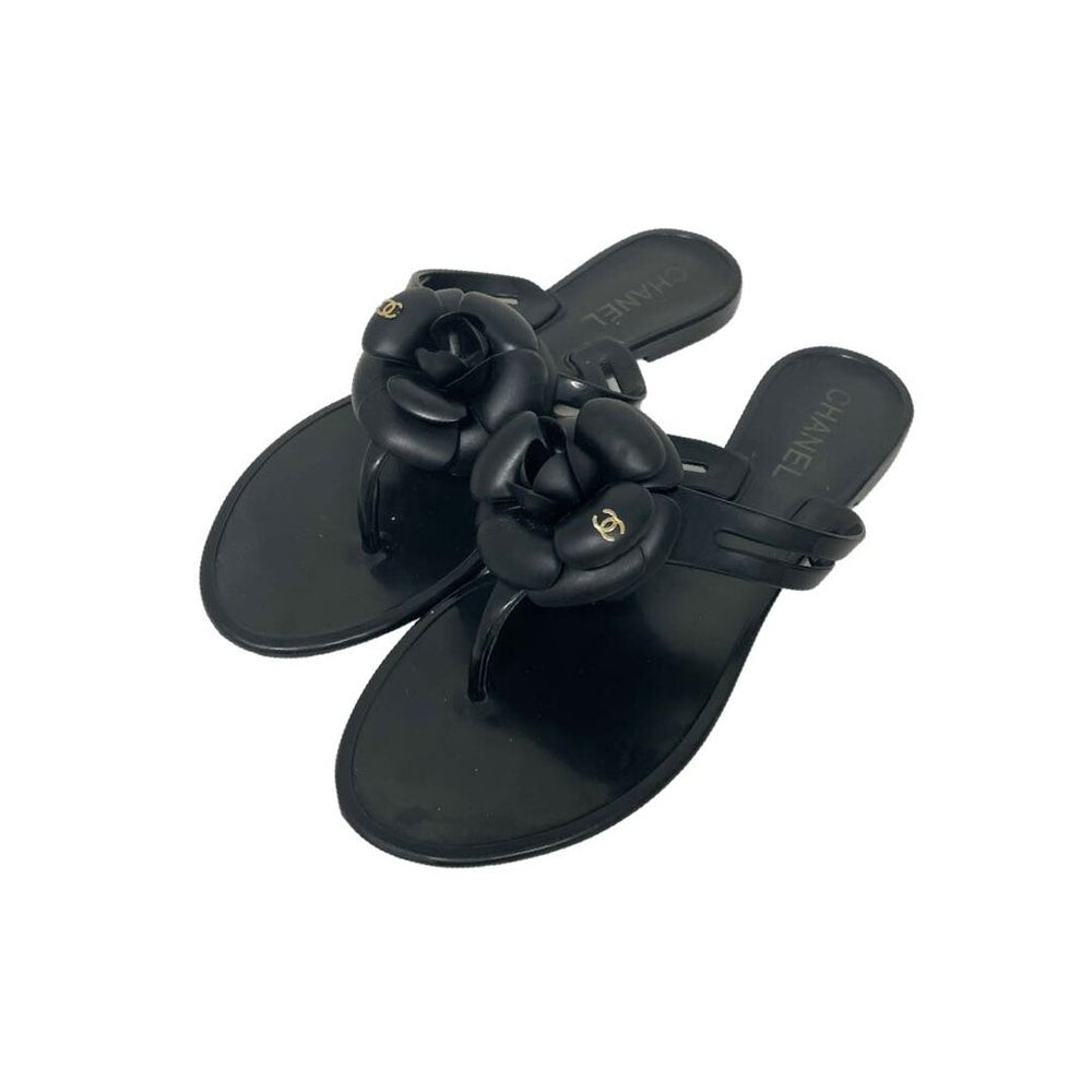 Chanel Sandals - Size 38 – Byrd Designer Consignment